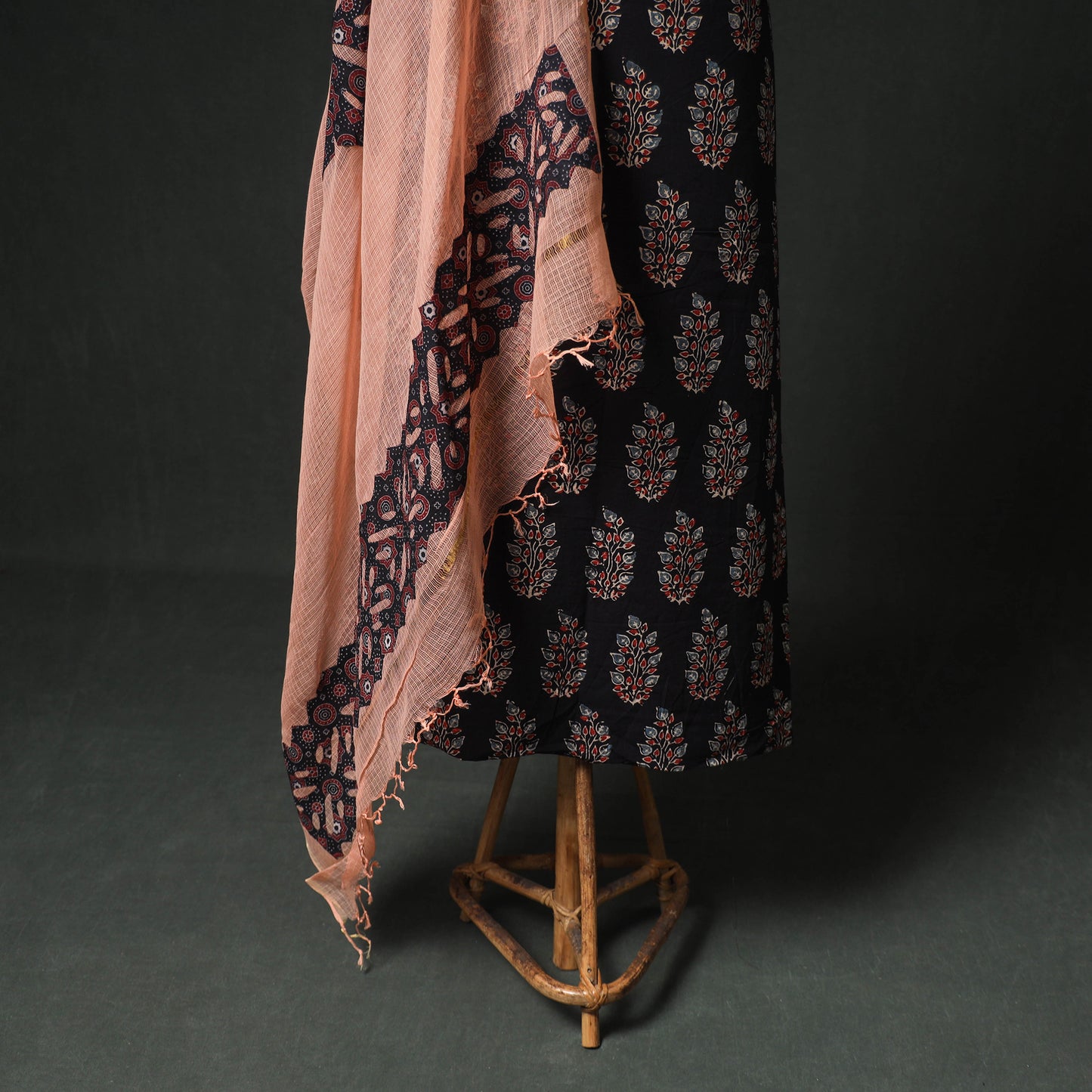 Ajrakh Block Print Natural Dyed Cotton Unstitched Dress Material: Kurta & Dupatta with Jewellery 17