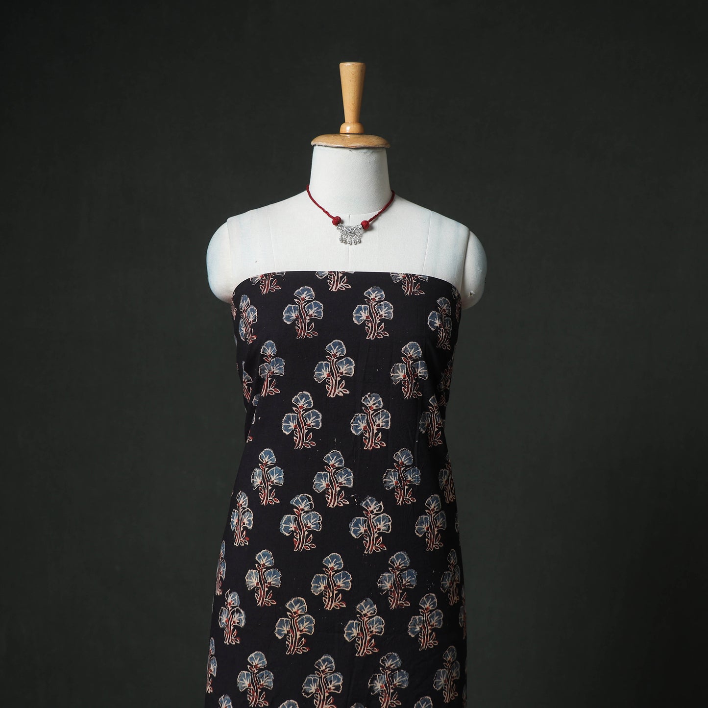 Ajrakh Block Print Natural Dyed Cotton Unstitched Dress Material: Kurta & Dupatta with Jewellery 18