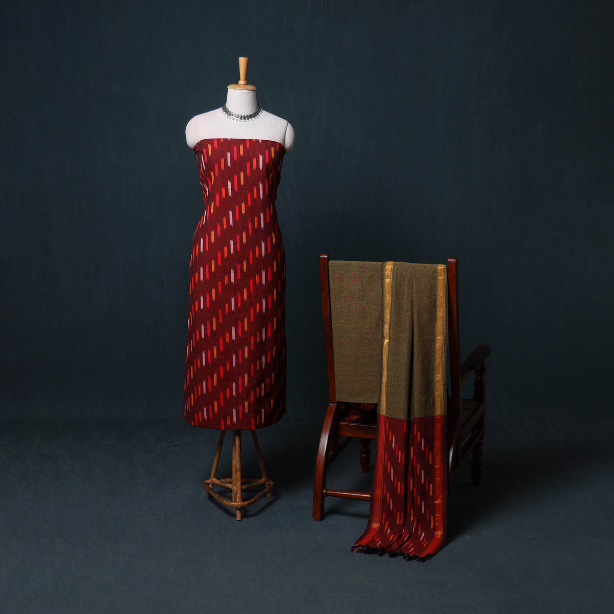 Pochampally Ikat Cotton Unstitched Dress Material: Kurta, Bottom with Dupatta 21