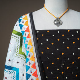 Bandhani Cotton Unstitched Dress Material: Kurta & Dupatta with Jewellery 02