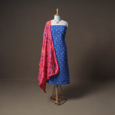 Bandhani Cotton Unstitched Dress Material: Kurta & Dupatta with Jewellery 08