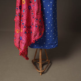 Bandhani Cotton Unstitched Dress Material: Kurta & Dupatta with Jewellery 08
