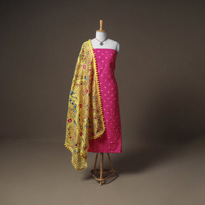 Bandhani Cotton Unstitched Dress Material: Kurta & Dupatta with Jewellery 13