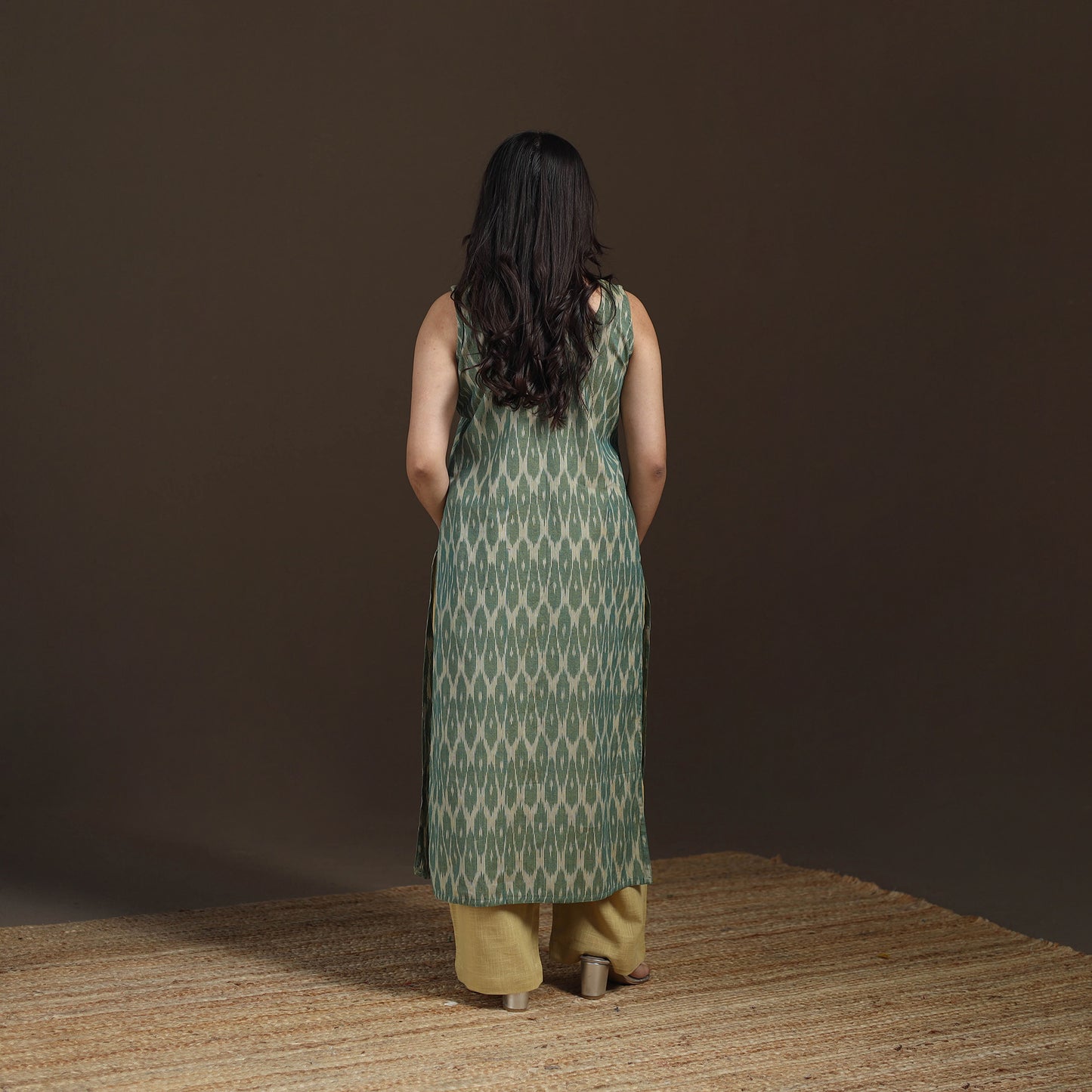Pochampally Ikat Cotton Sleeveless Straight Long Kurta for Women 43