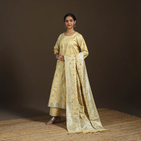 Banarasi Brocade Chiniya Silk Suit Set with Dupatta for Women 10