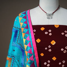 Bandhani Cotton Unstitched Dress Material: Kurta & Dupatta with Jewellery 21