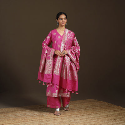 Banarasi Brocade Chiniya Silk Suit Set with Dupatta for Women 04