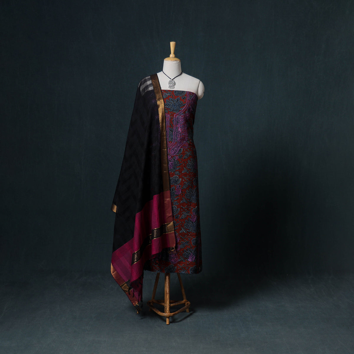 Lucknowi Chikankari Hand Work Unstitched Dress Material: Kurta & Dupatta with Jewellery 36