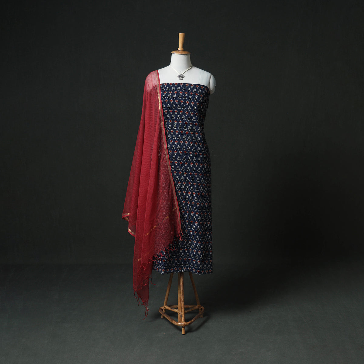 Ajrakh Block Print Natural Dyed Cotton Unstitched Dress Material: Kurta & Dupatta with Jewellery 01