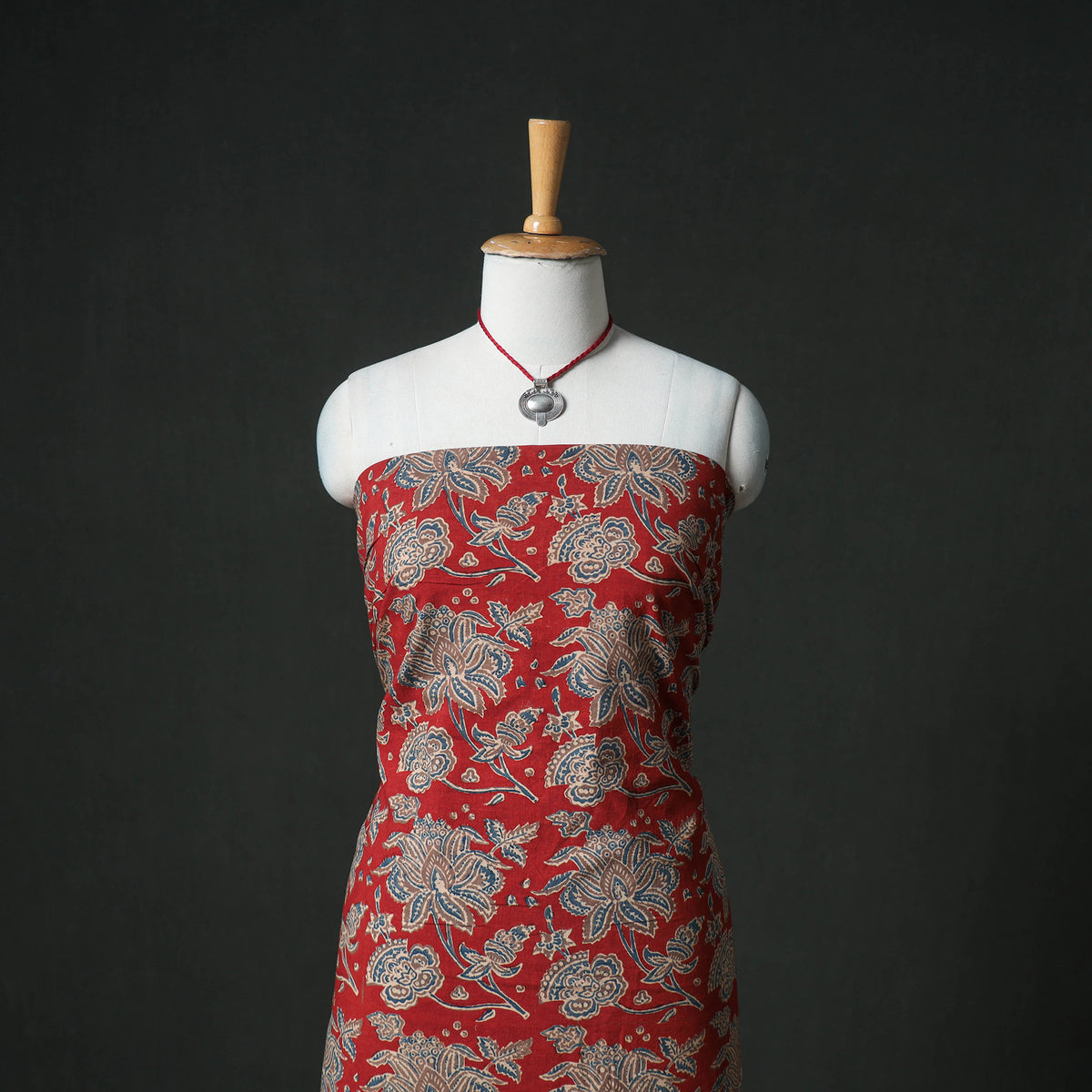 Ajrakh Block Print Natural Dyed Cotton Unstitched Dress Material: Kurta & Dupatta with Jewellery 05