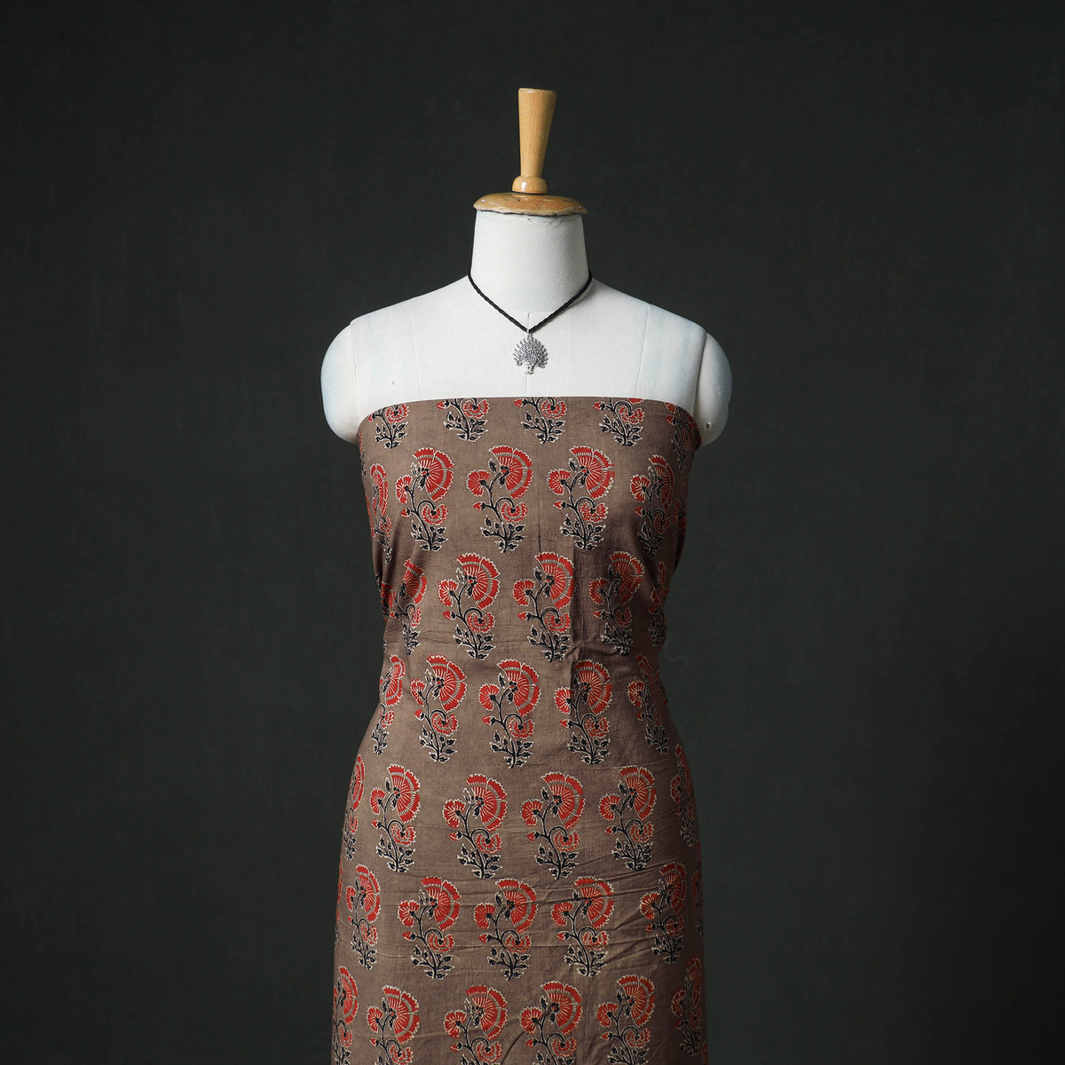 Ajrakh Block Print Natural Dyed Cotton Unstitched Dress Material: Kurta & Dupatta with Jewellery 08