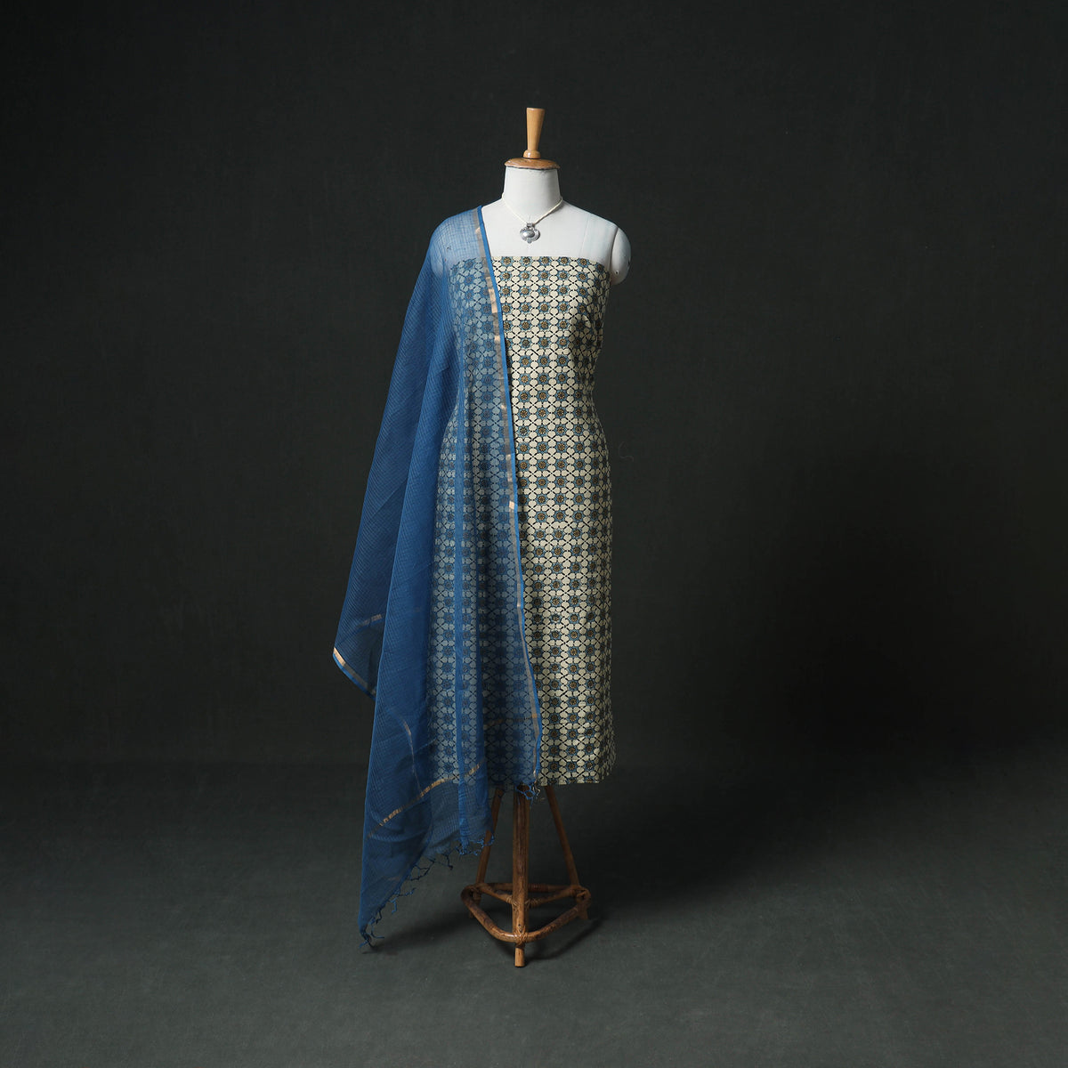 Ajrakh Block Print Natural Dyed Cotton Unstitched Dress Material: Kurta & Dupatta with Jewellery 11