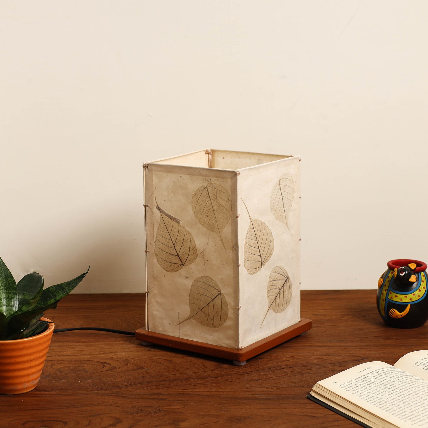 Leaf Art Work Lamp Shade with Wooden Base