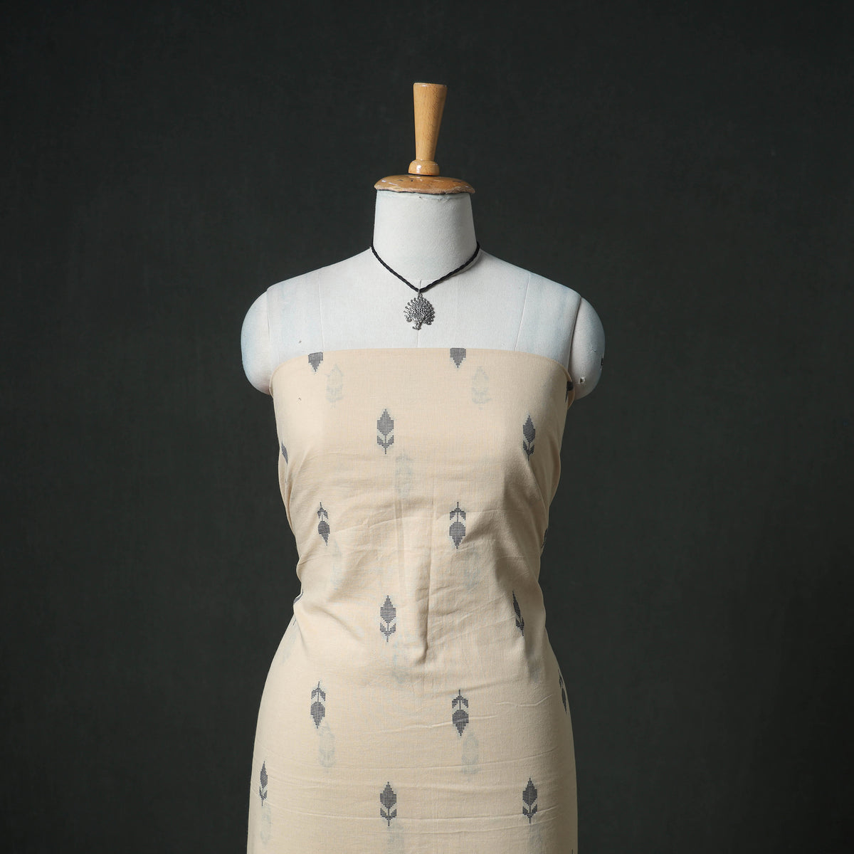 Jacquard Cotton Unstitched Dress Material: Kurta & Dupatta with Jewellery 15
