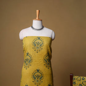Woolen Ajrakh Hand Block Print Unstitched Dress Material: Kurta, Bottom with Dupatta 40