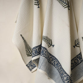 Buy White Waffle Weave Cotton Sanganeri Print Towel (Set of 3)