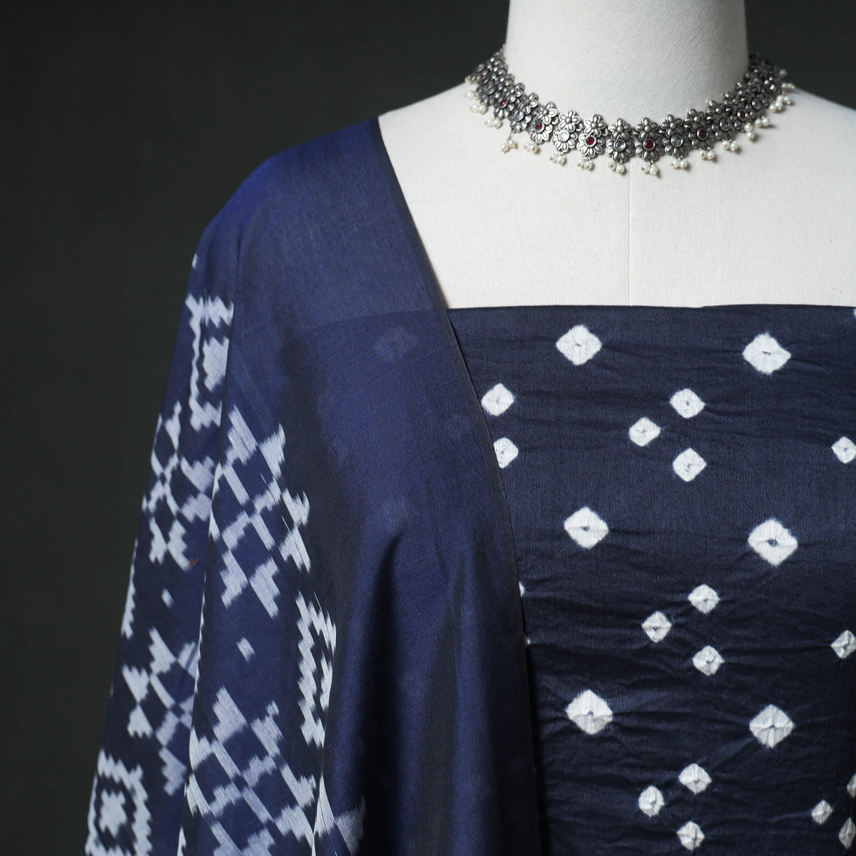 Bandhani Cotton Unstitched Dress Material: Kurta & Dupatta with Earrings 30
