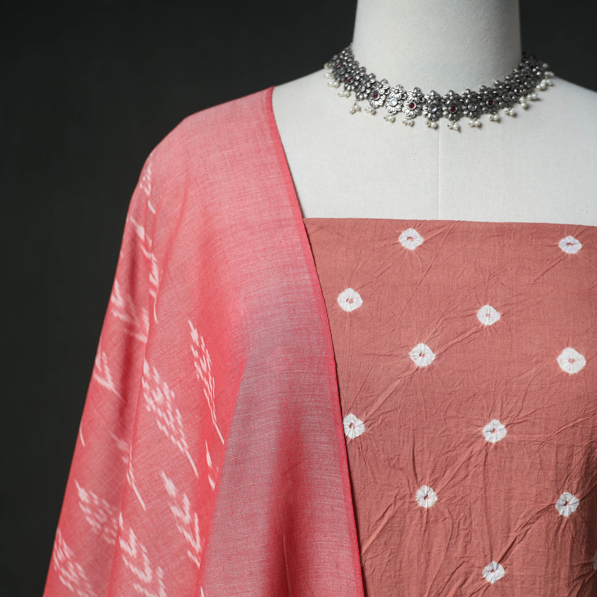 Bandhani Cotton Unstitched Dress Material: Kurta & Dupatta with Earrings 33