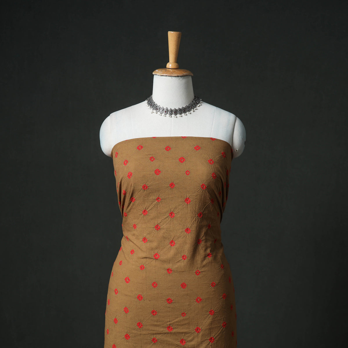 Bandhani Cotton Unstitched Dress Material: Kurta & Dupatta with Earrings 35