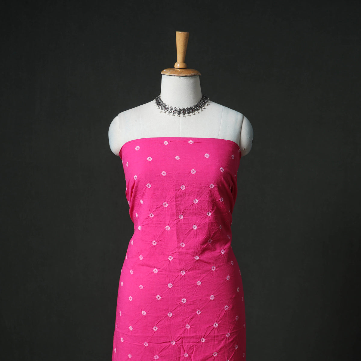 Bandhani Cotton Unstitched Dress Material: Kurta & Dupatta with Earrings 36