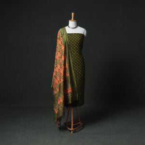 Bandhani Cotton Unstitched Dress Material: Kurta & Dupatta with Earrings 43