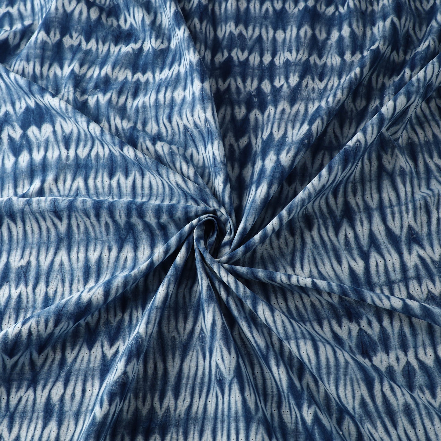 Tie & Dye Pure Cotton Shibori Fabric 16