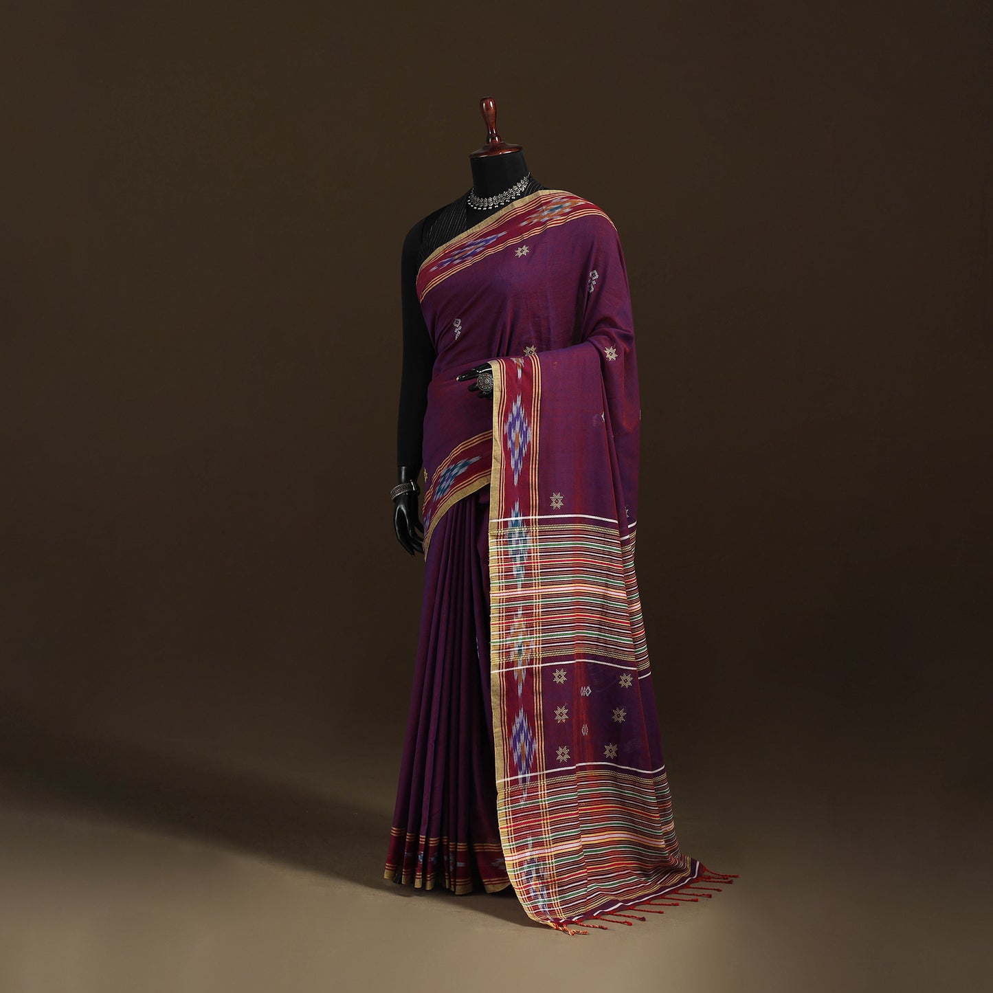 Phulia Jamdani Pure Handloom Cotton Saree with Tassels (Count 84/40) 07