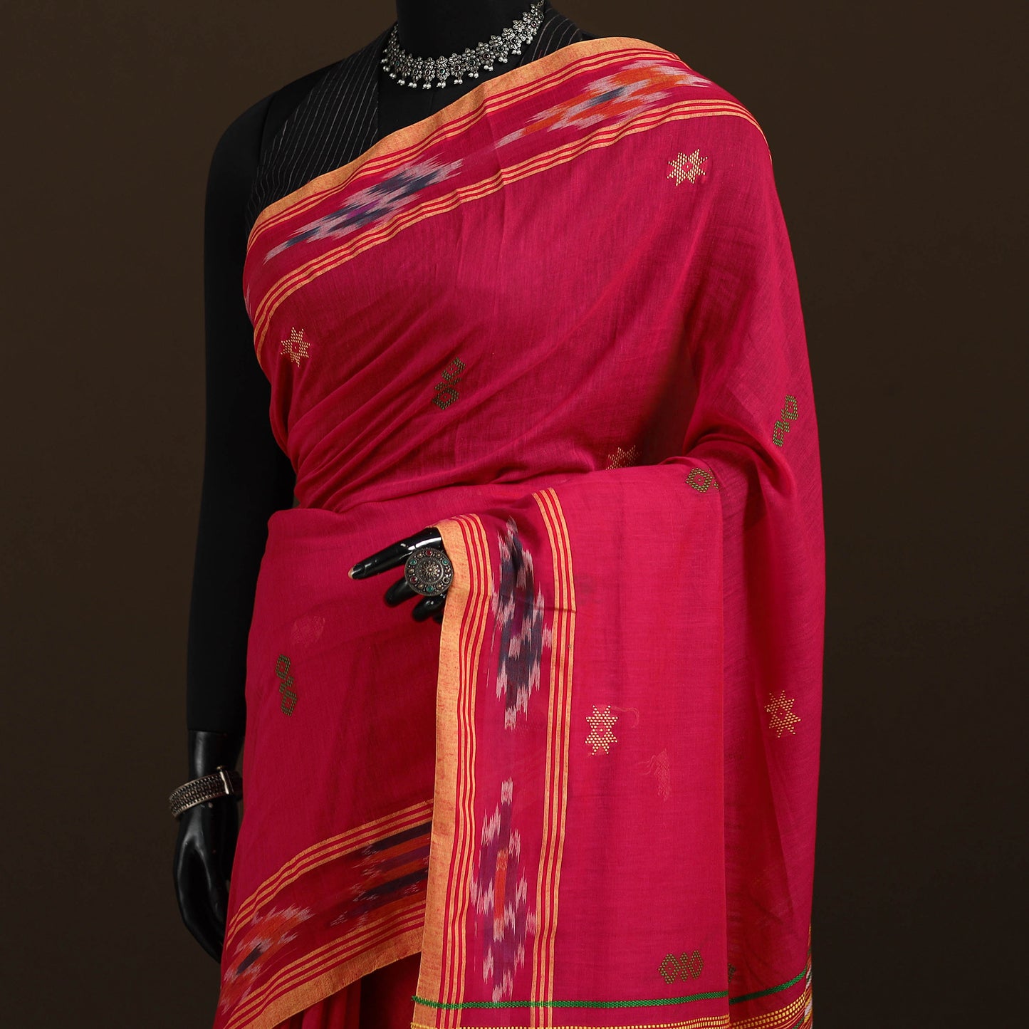 Phulia Jamdani Pure Handloom Cotton Saree with Tassels (Count 84/40) 08