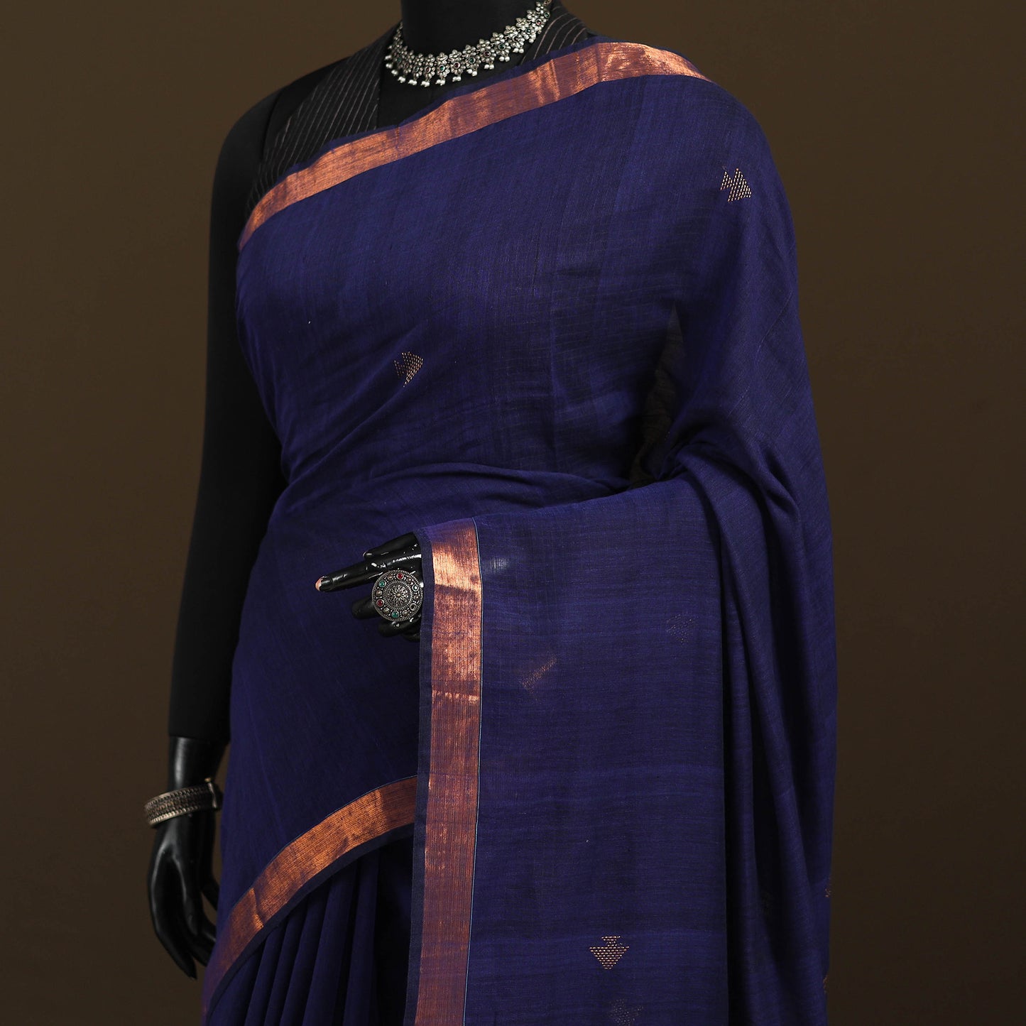 Phulia Jamdani Pure Handloom Cotton Saree with Tassels (Count 84/40) 13
