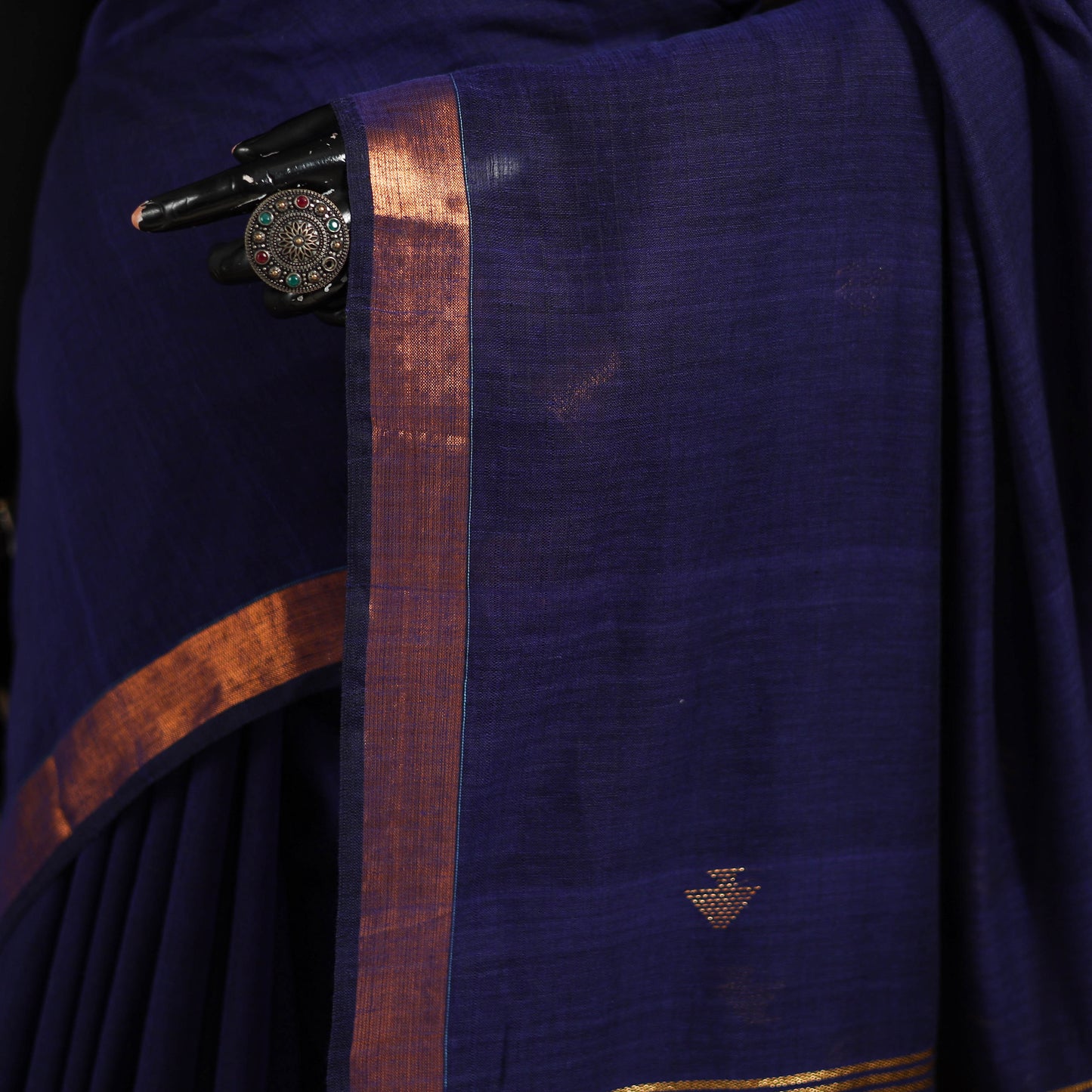 Phulia Jamdani Pure Handloom Cotton Saree with Tassels (Count 84/40) 13