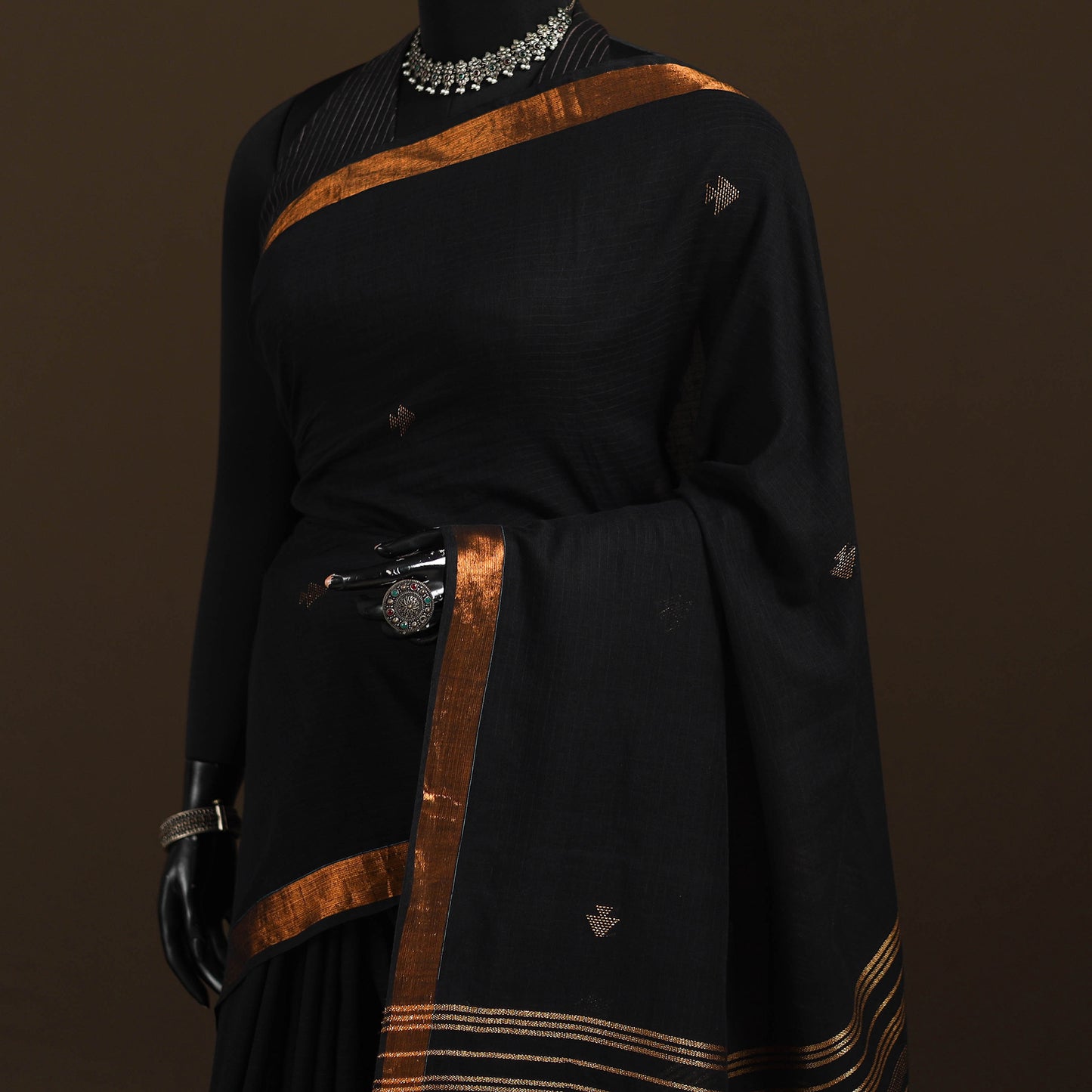 Phulia Jamdani Pure Handloom Cotton Saree with Tassels (Count 84/40) 14