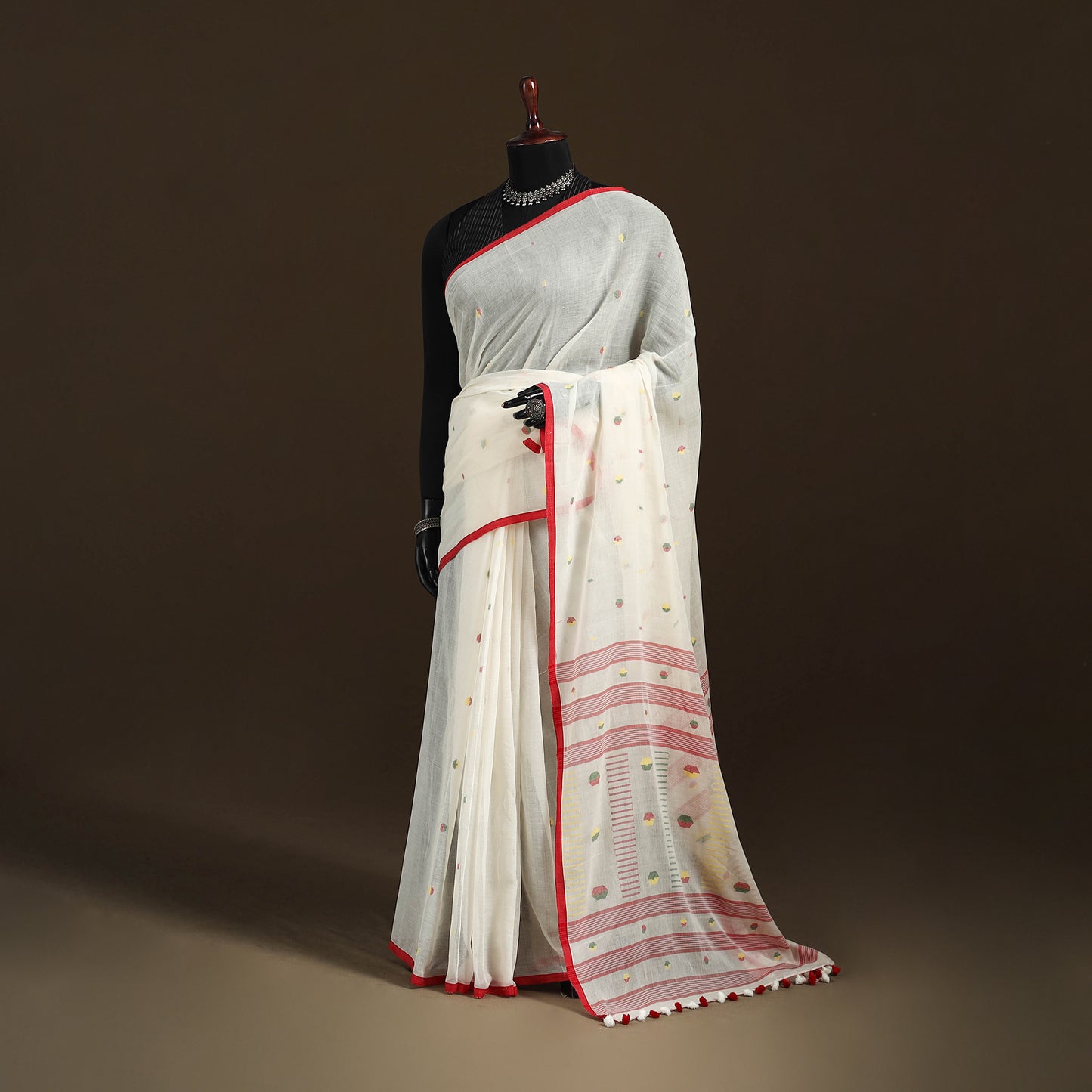 Phulia Jamdani Pure Handloom Cotton Saree with Tassels (Count 92/84) 19