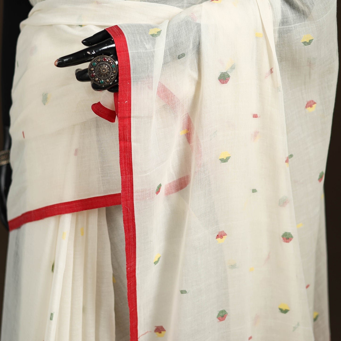 Phulia Jamdani Pure Handloom Cotton Saree with Tassels (Count 92/84) 19