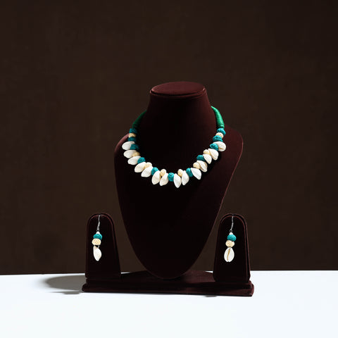 Green - handcrafted shell & thread work necklace set 23