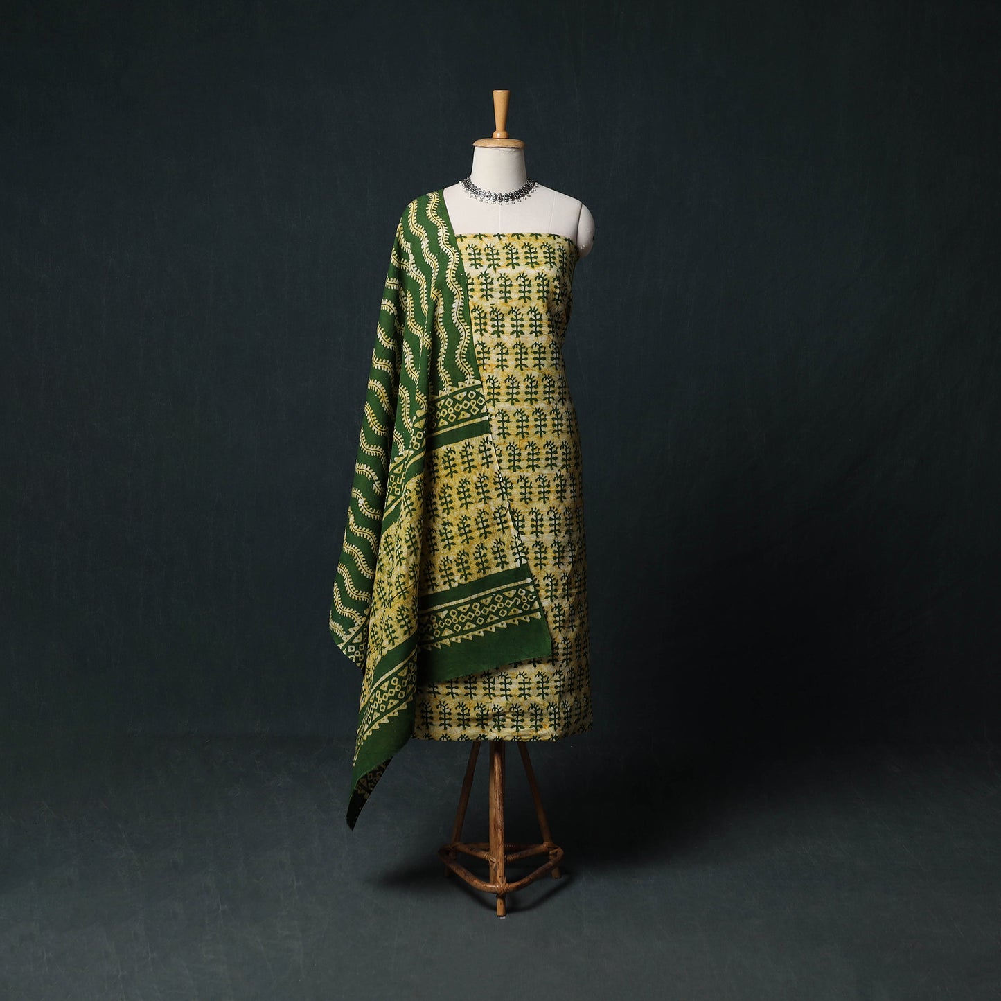 Kutch Hand Block Batik Print Cotton 3pc Unstitched Dress Material Suit Set 18