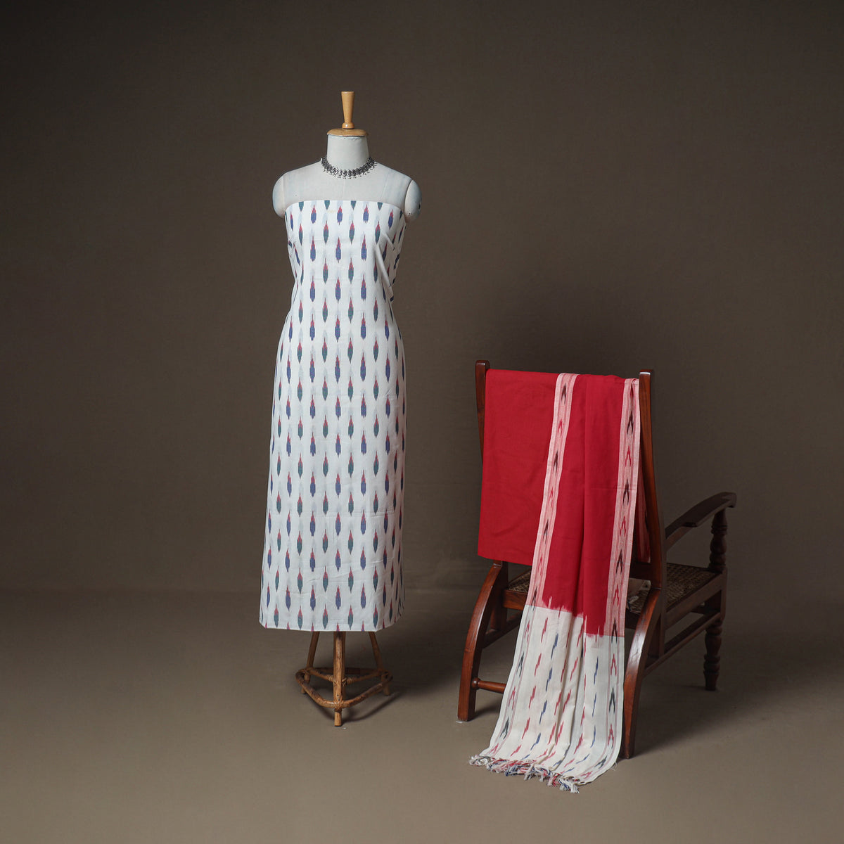 Pochampally Ikat Woven Cotton Unstitched Dress Material: Kurta, Bottom & Dupatta 20