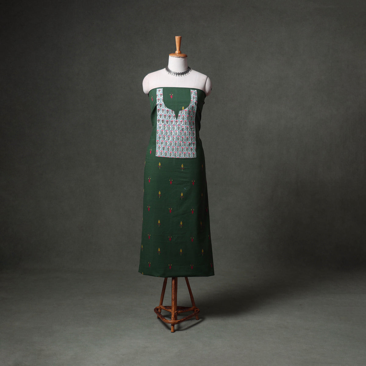 Patchwork Jacquard Buti Cotton Unstitched Kurta Material (2.5M) 84