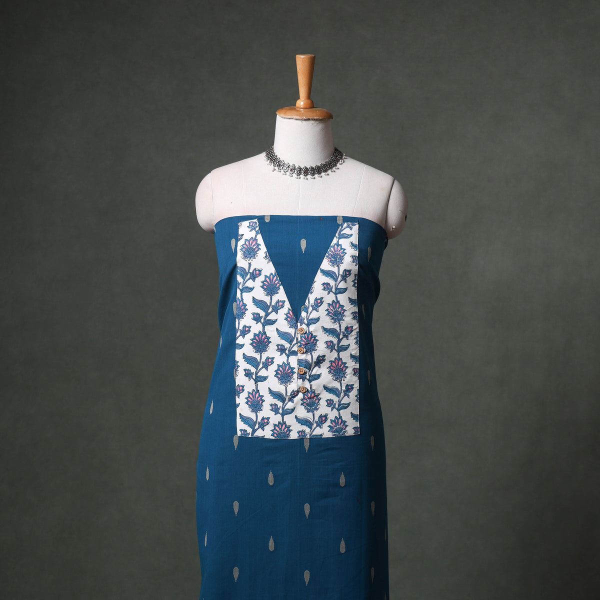 Patchwork Jacquard Buti Cotton Unstitched Kurta Material (2.5M) 86
