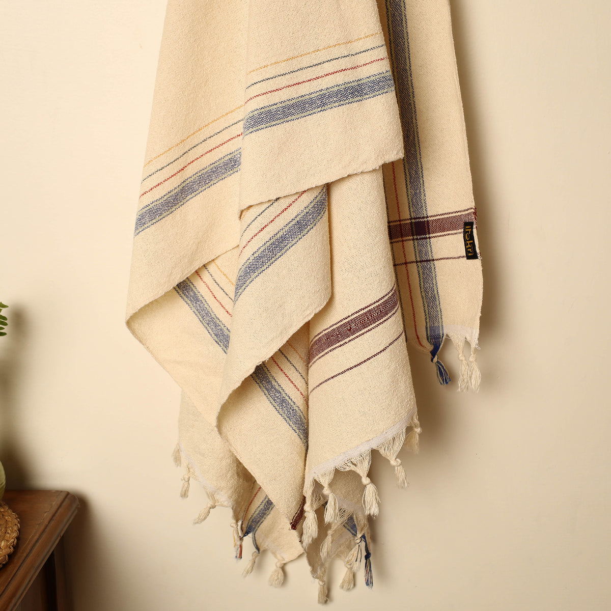 White - Handloom Fine Cotton Plain Bath Towel 01