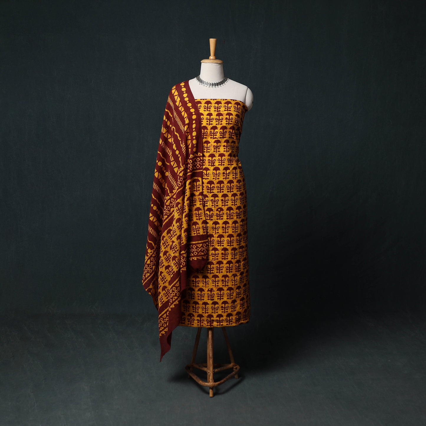 Kutch Hand Block Batik Print Cotton 3pc Unstitched Dress Material Suit Set 42