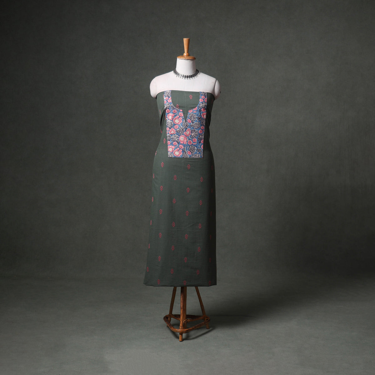 Patchwork Jacquard Buti Cotton Unstitched Kurta Material (2.5M) 102