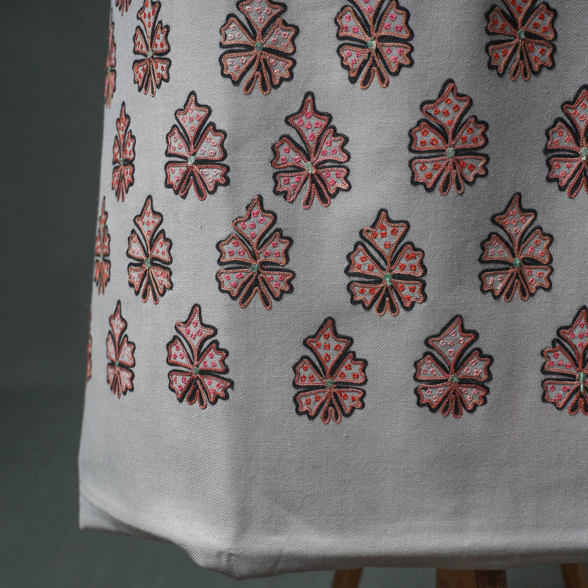 Kashmiri Aari Hand Embroidered Pure Merino Wool Unstitched Dress Material: Kurta, Bottom with Dupatta 17