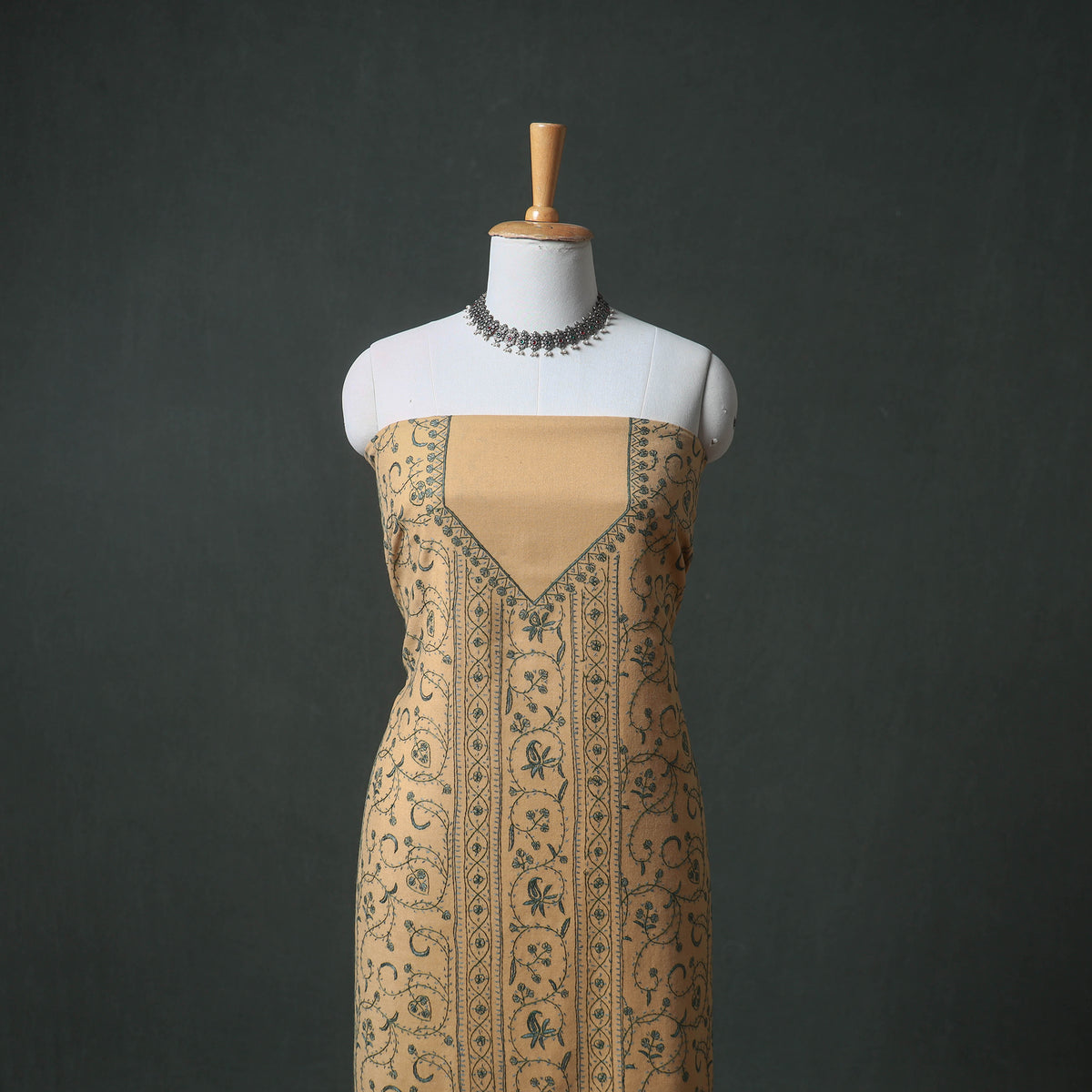 Kashmiri Sozni Hand Embroidered Pure Merino Wool Unstitched Dress Material: Kurta, Bottom with Dupatta 05