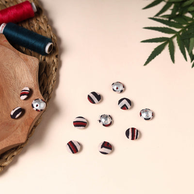  Buttonbaaz Handmade Fabric Button Small 