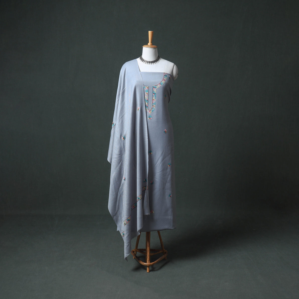 Kashmiri Sozni Hand Embroidered Pure Merino Wool Unstitched Dress Material: Kurta, Bottom with Dupatta 16