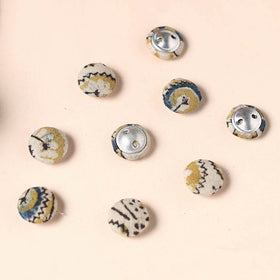  Buttonbaaz Handmade Fabric Button Small 