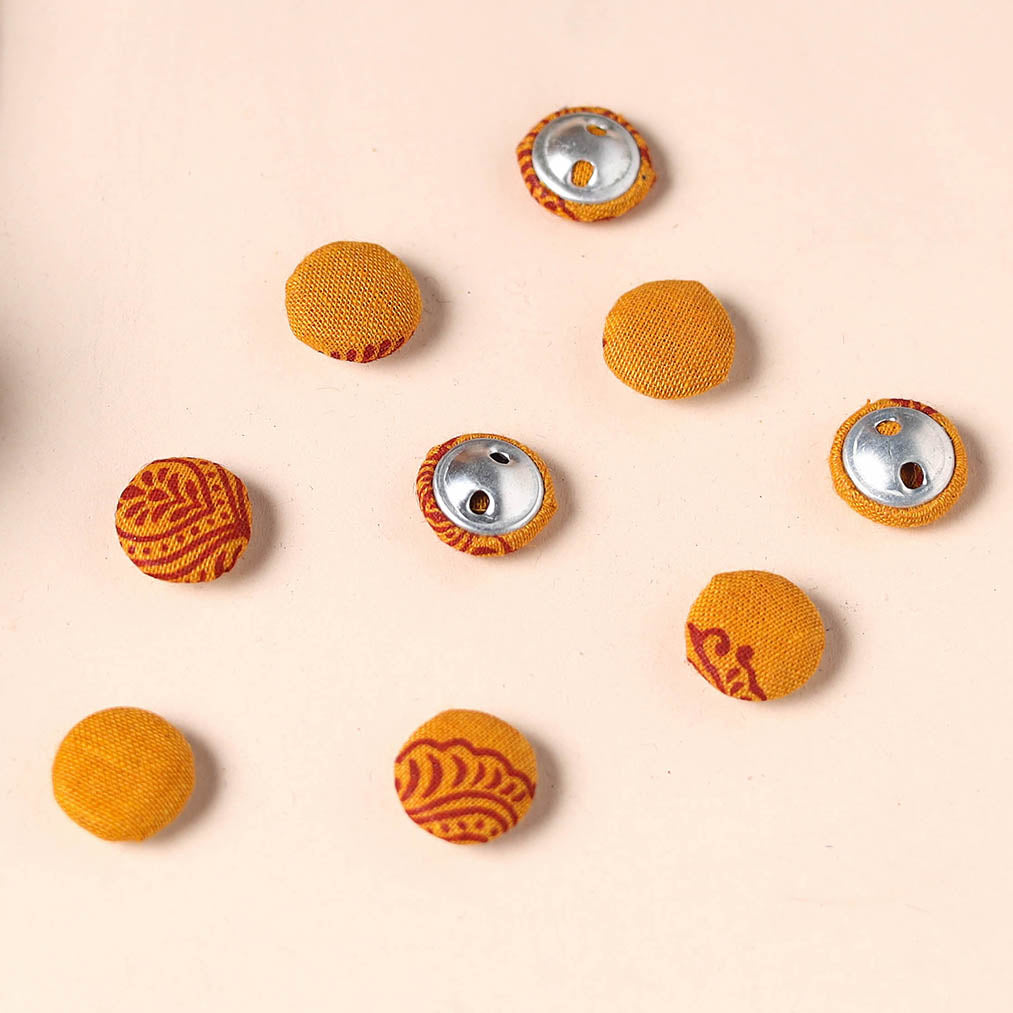  Buttonbaaz Handmade Fabric Button Small 