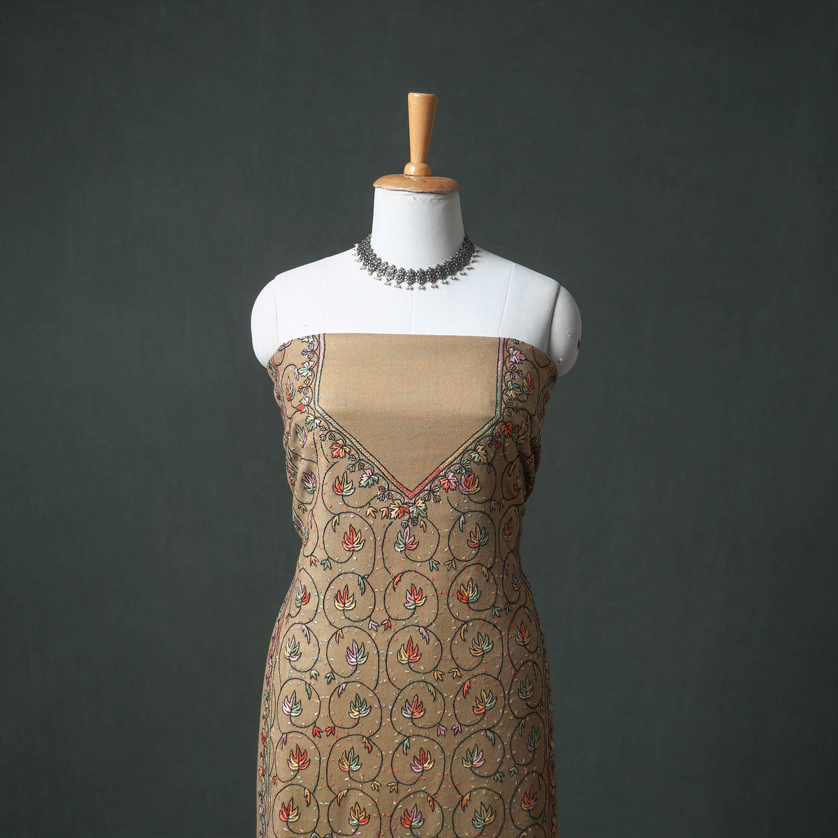 Kashmiri Aari Hand Embroidered Pure Merino Wool Unstitched Dress Material: Kurta, Bottom with Dupatta 20