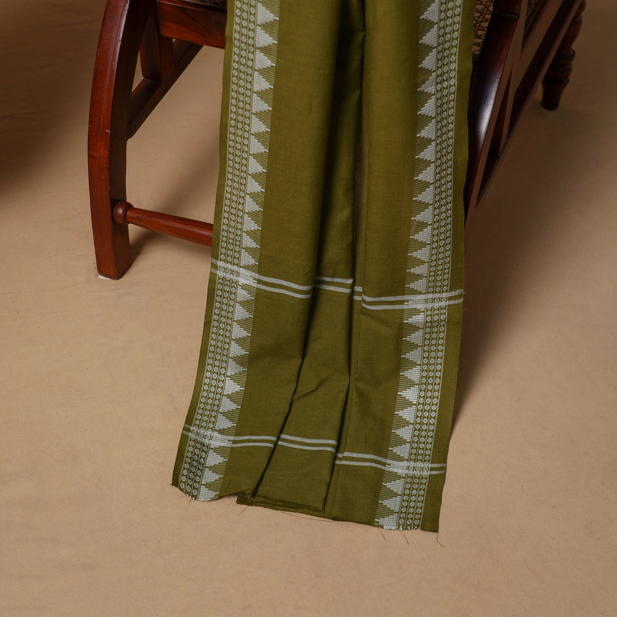 Floral Sanganeri Block Print Cotton Unstitched Dress Material: Kurta, Bottom & Dupatta with Jewellery 07