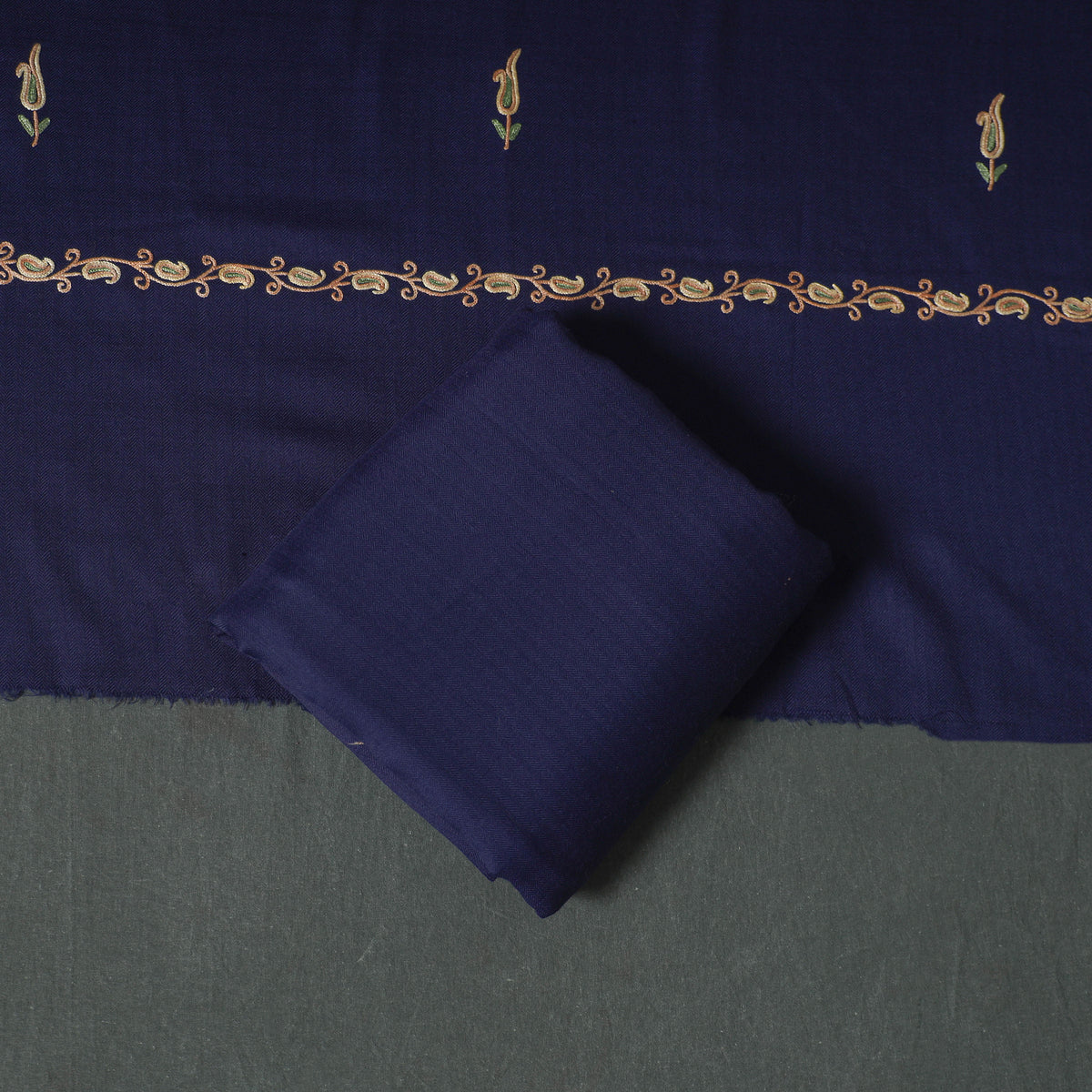 Kashmiri Aari Hand Embroidered Pure Merino Wool Unstitched Dress Material: Kurta, Bottom with Dupatta 28